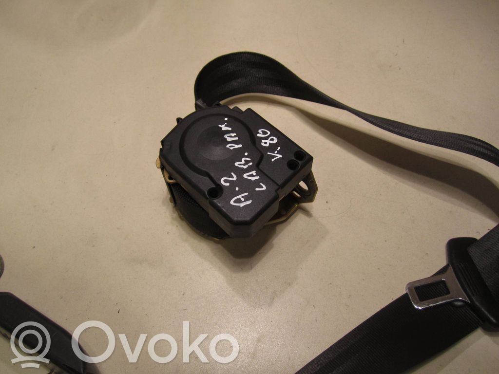 Audi A2 Cinturón trasero 