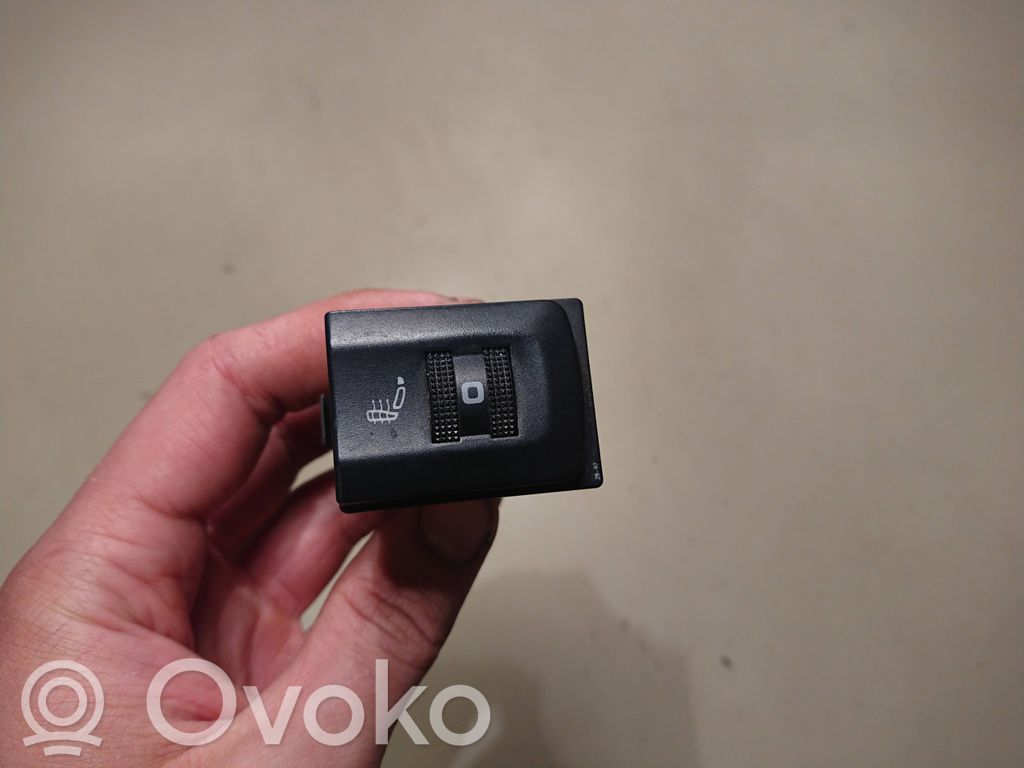Audi A3 S3 8L Interruptor de calefacción del asiento 