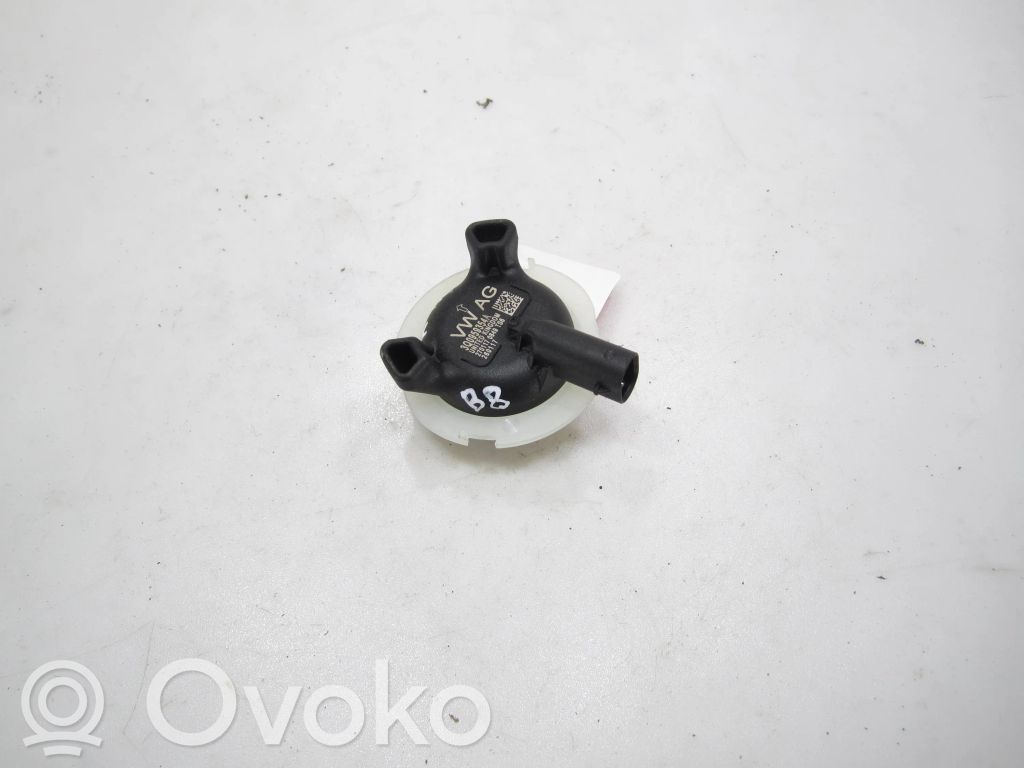 Czujnik uderzenia Airbag   3Q0959354A,260117,2701170849