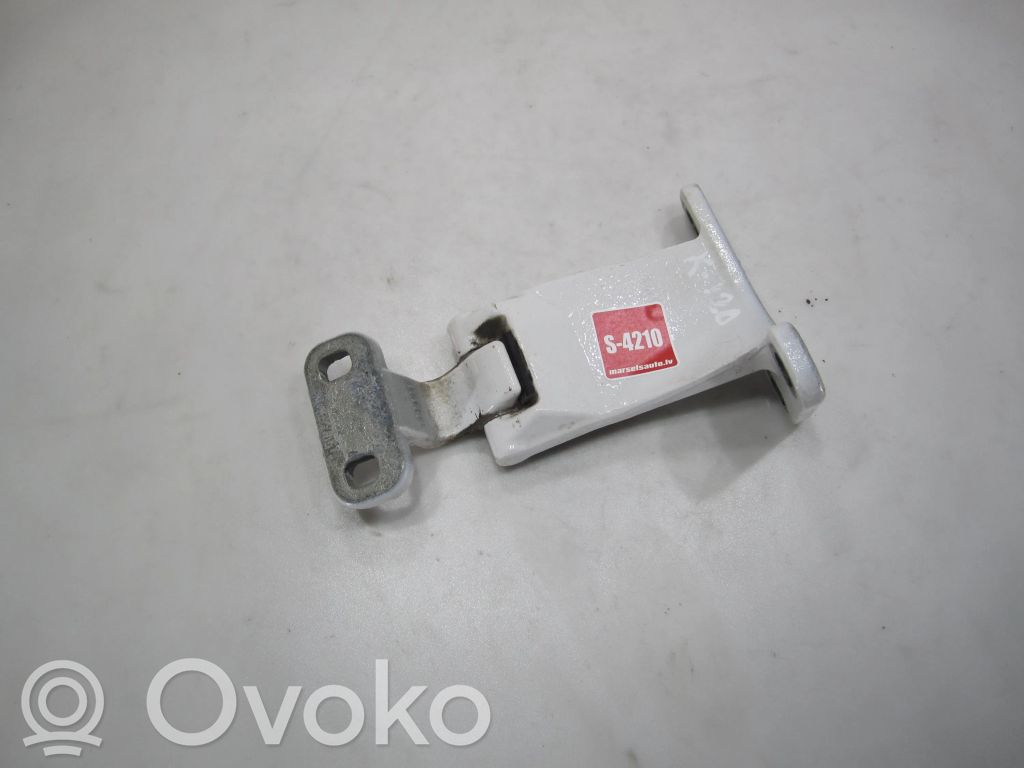 Volkswagen Caddy Loading door upper hinge 