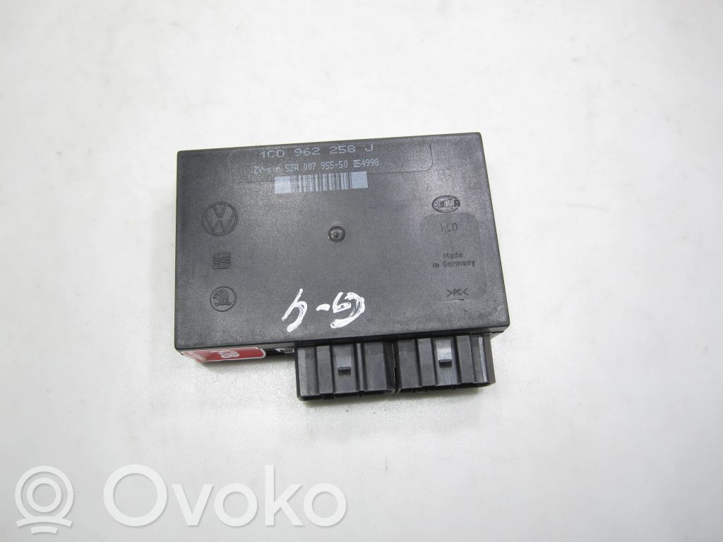 Volkswagen Golf IV Unitate/modul de control motor 