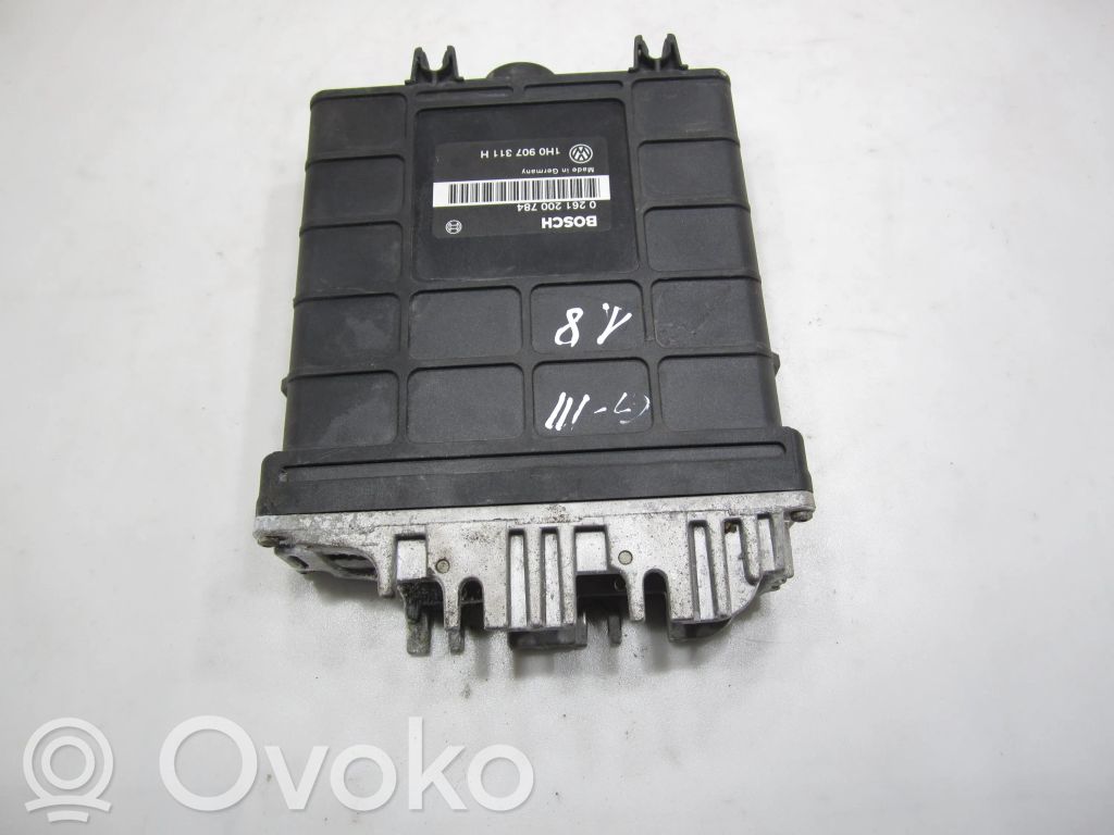 Volkswagen Golf III Engine control unit/module 