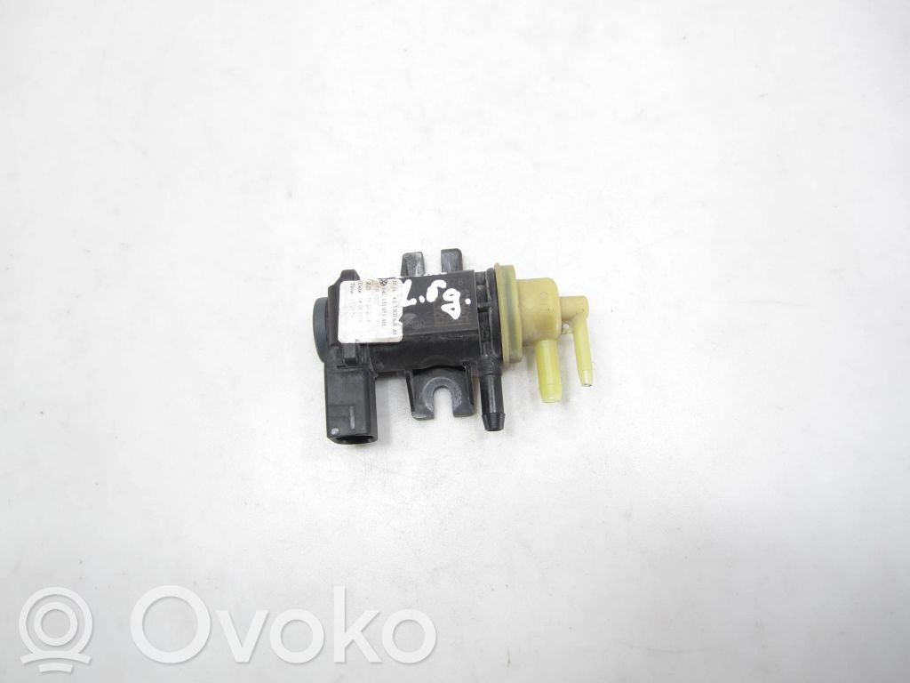 Volkswagen Caddy Turbolader Druckwandler Magnetventil 