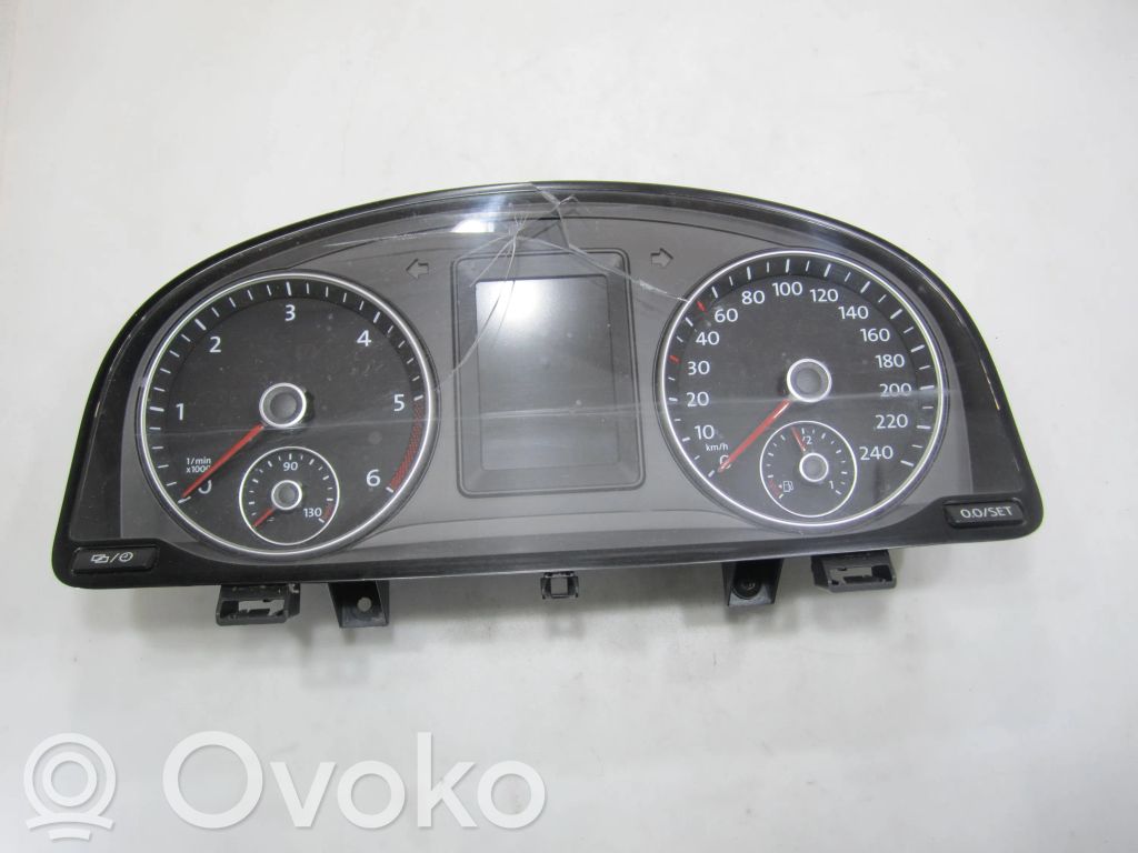 Volkswagen Caddy Licznik / Prędkościomierz 