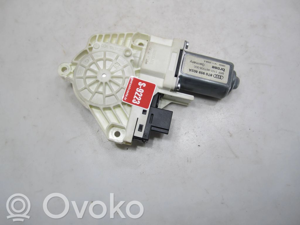 Audi A5 8T 8F Silnik regulatora szyby drzwi przednich 