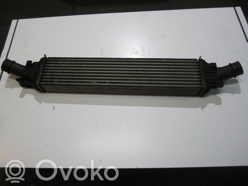 Audi A5 8T 8F Interkūlerio radiatorius 