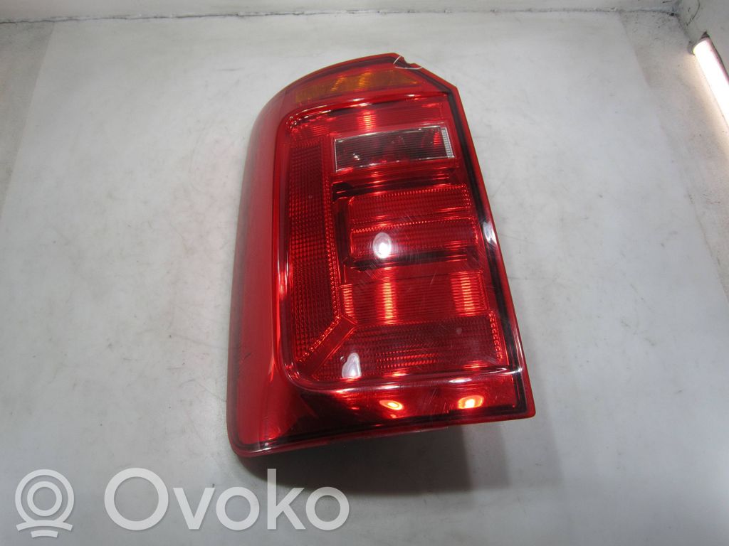 Volkswagen Caddy Lampa tylna 