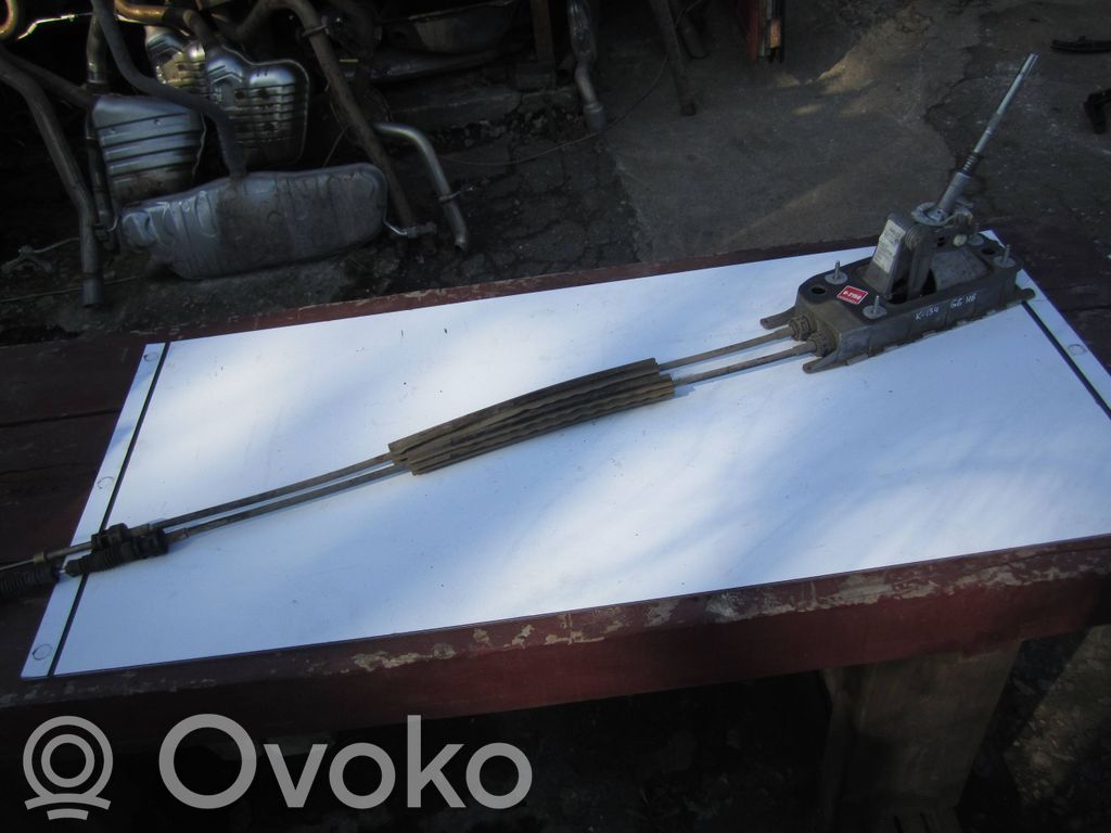 Volkswagen Golf VI Gear shift rod 