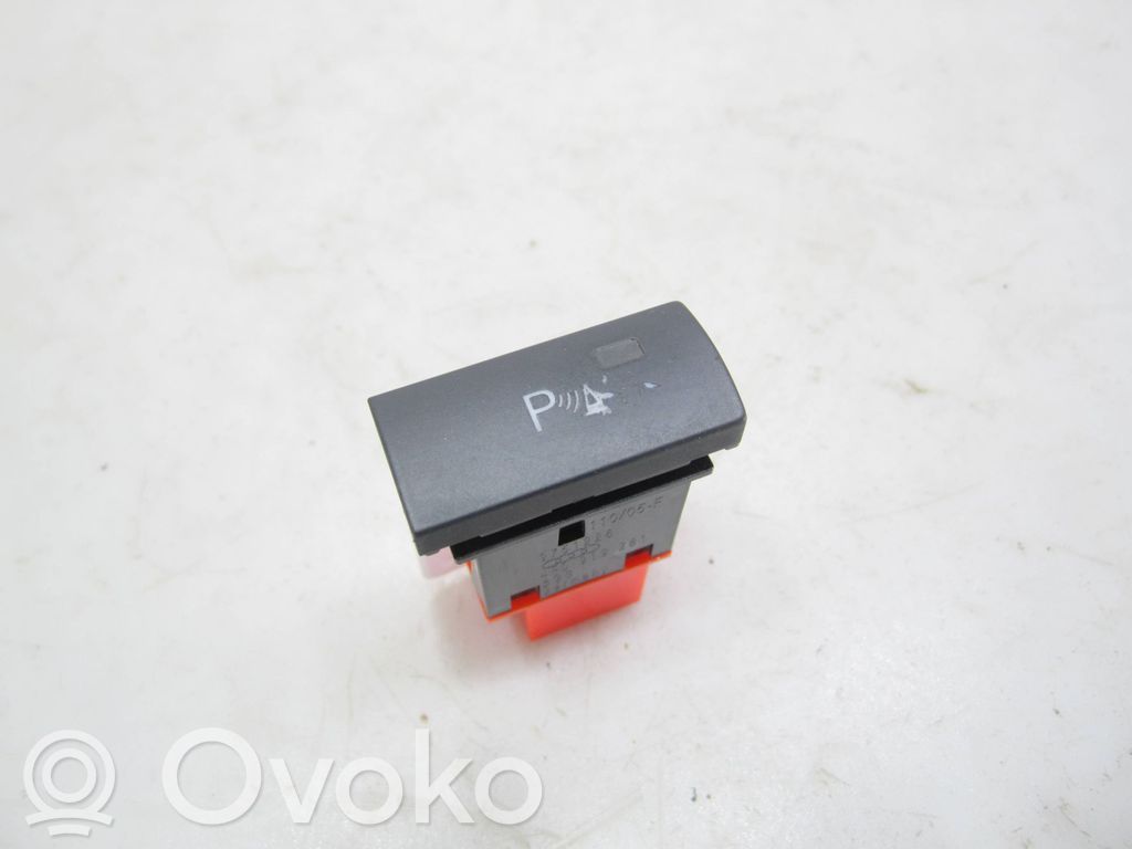 Audi A6 S6 C6 4F Parking (PDC) sensor switch 