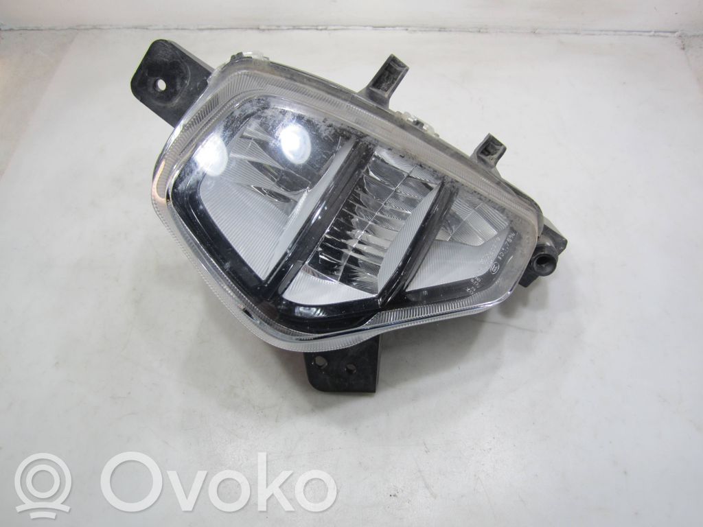 Volkswagen Taigo Etusumuvalo 