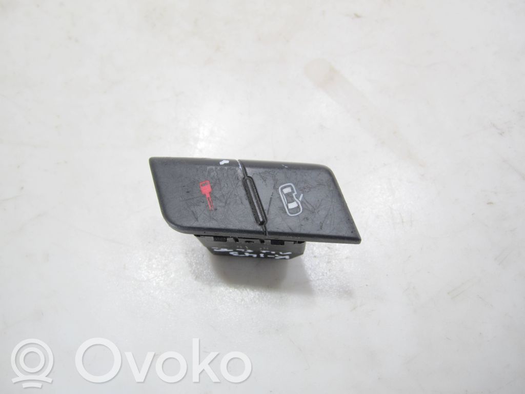 Audi A4 S4 B6 8E 8H Central locking switch button 