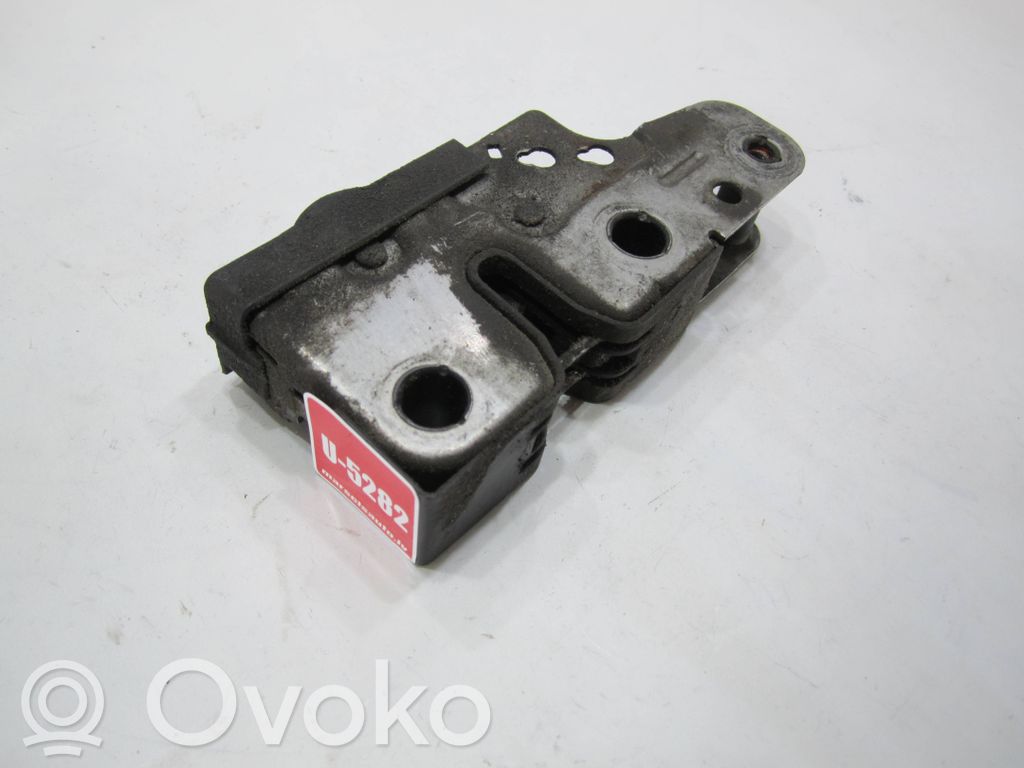 Volkswagen PASSAT B7 Engine bonnet/hood lock/catch 