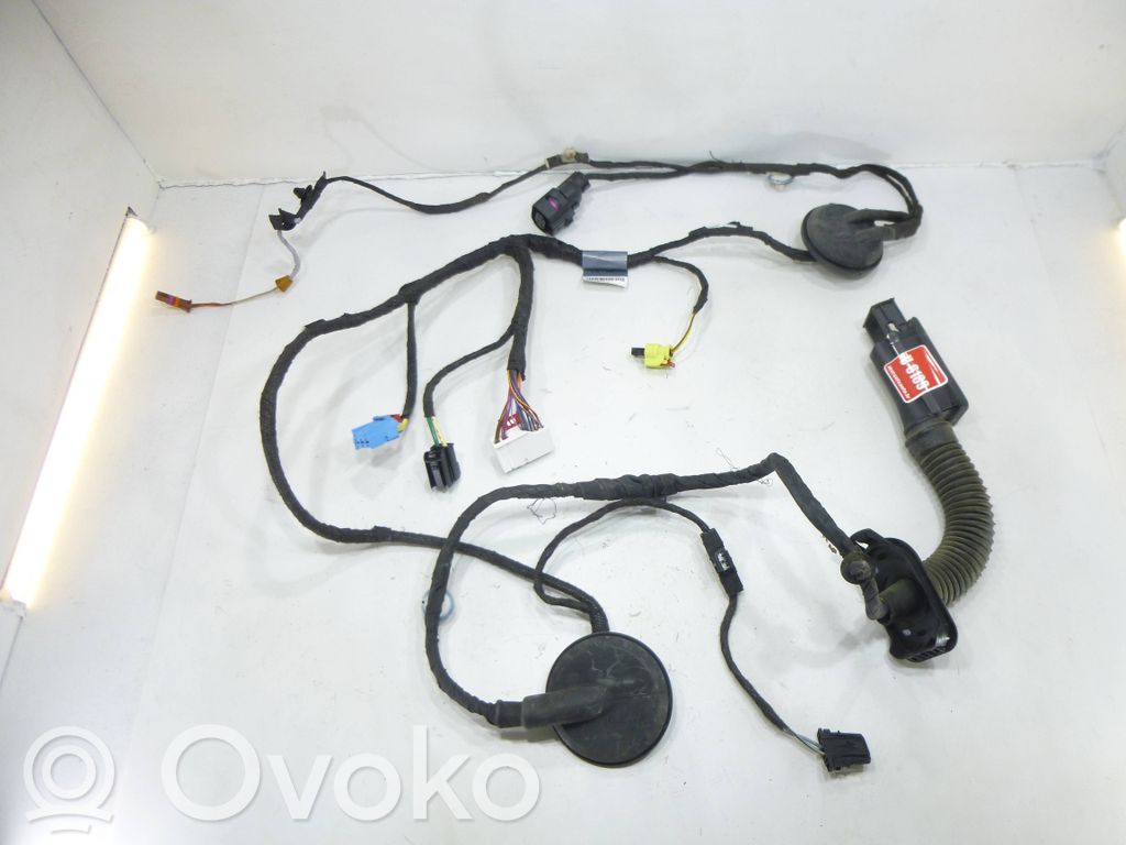 Audi A4 S4 B9 Etuoven johtosarja 