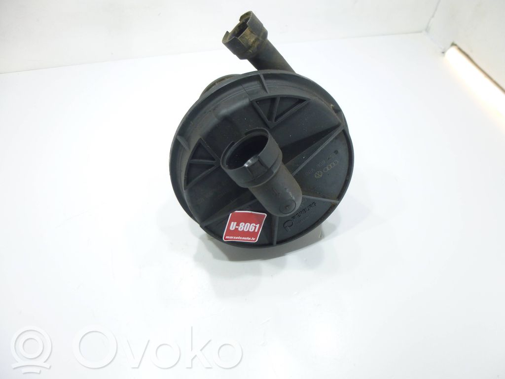 Audi A6 S6 C5 4B Secondary air pump 
