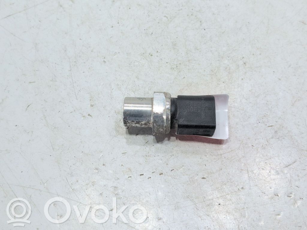 Volkswagen PASSAT B8 Czujnik ciśnienia klimatyzacji A/C 