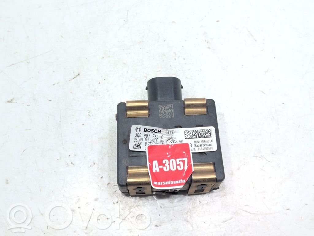 Volkswagen PASSAT B8 Distronic-anturi, tutka 
