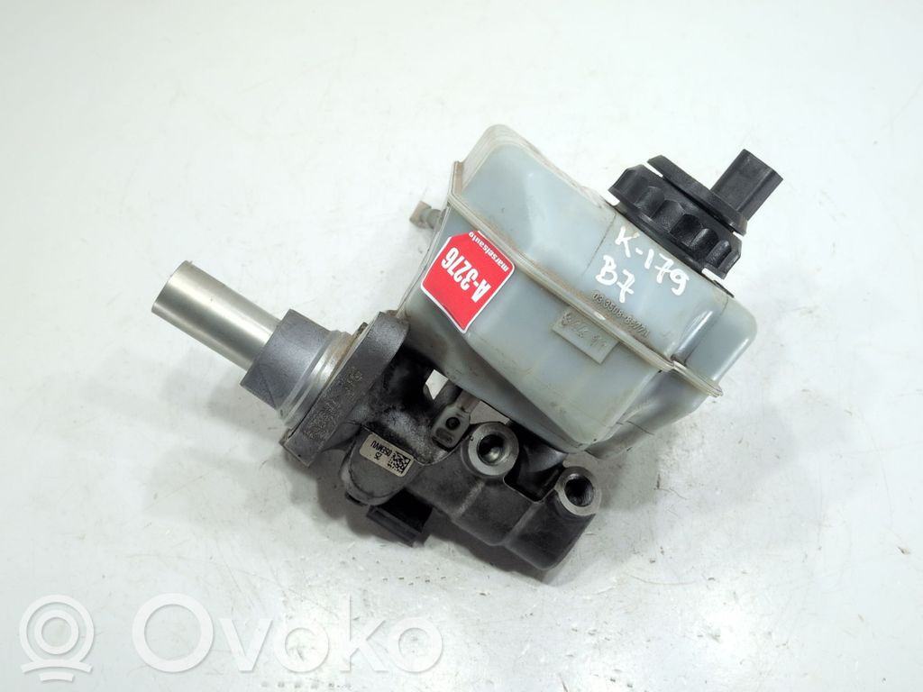 Volkswagen PASSAT B7 Główny cylinder hamulca 