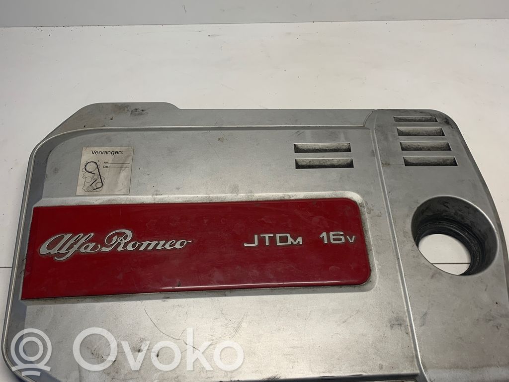 Alfa Romeo 159 Engine cover (trim) 
