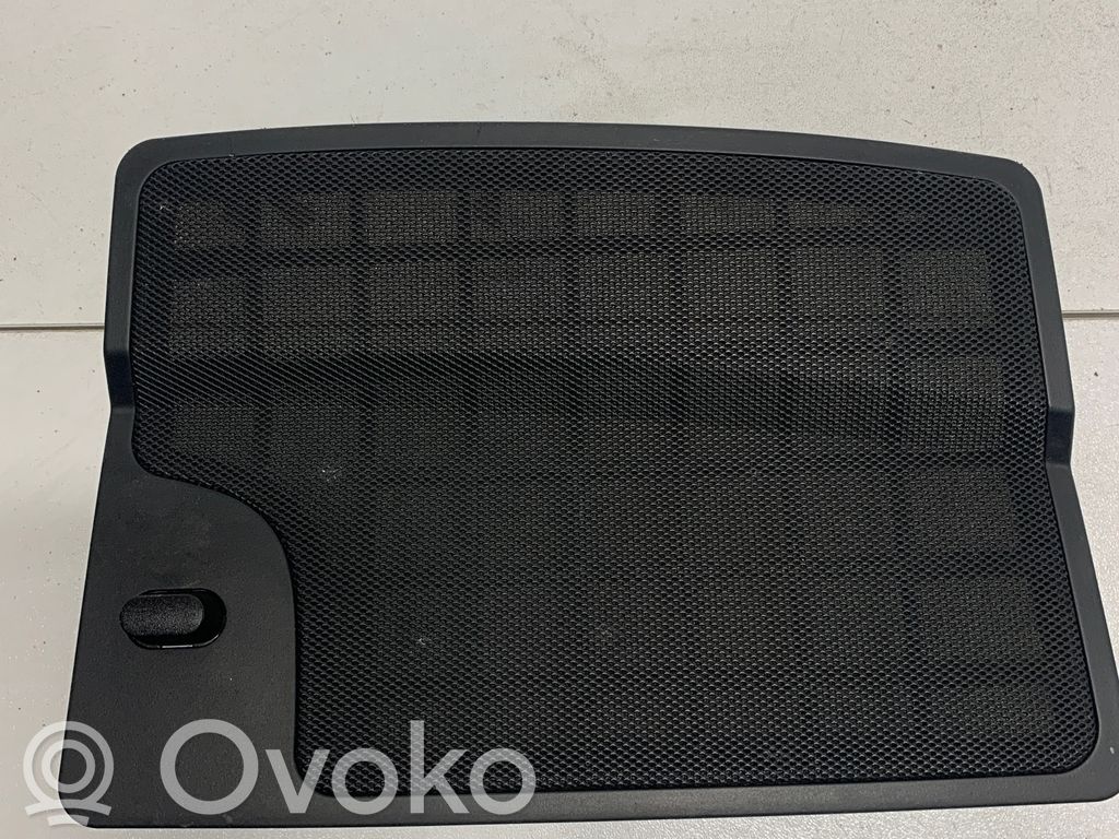 BMW 5 E60 E61 Centrinio garsiakalbio apdaila 