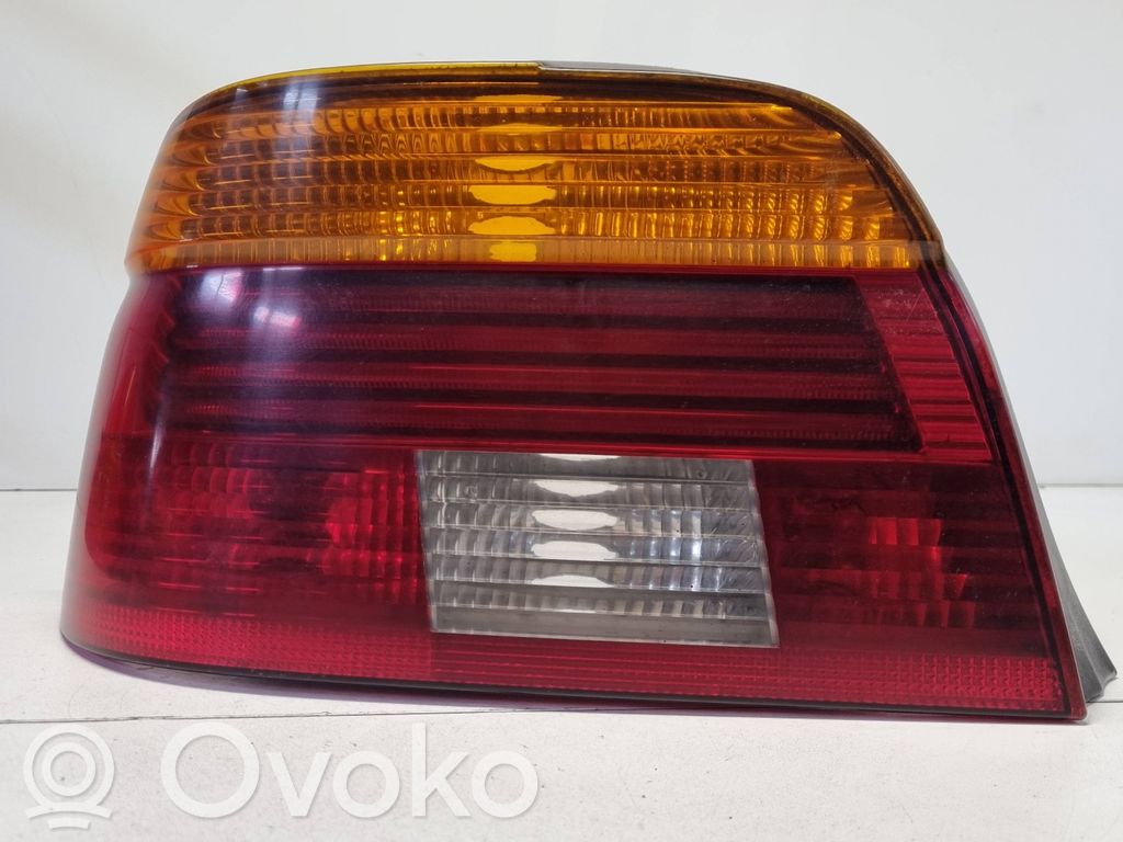 BMW 5 E39 Galinis žibintas kėbule 