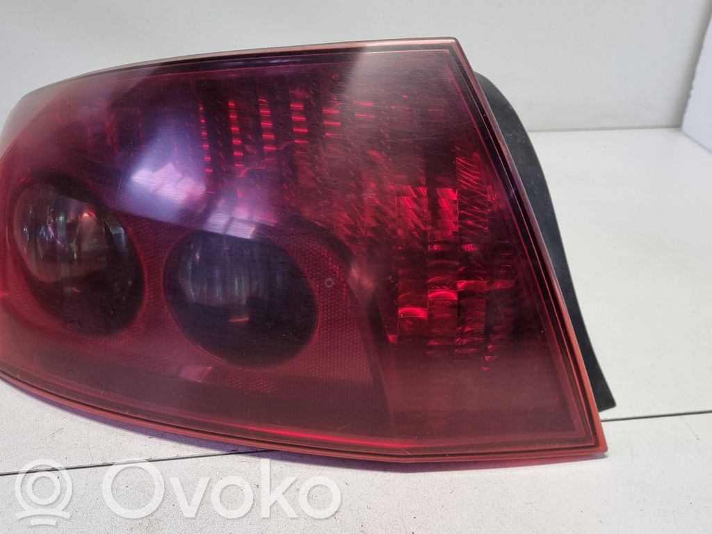 Peugeot 407 Kolmas/lisäjarruvalo 