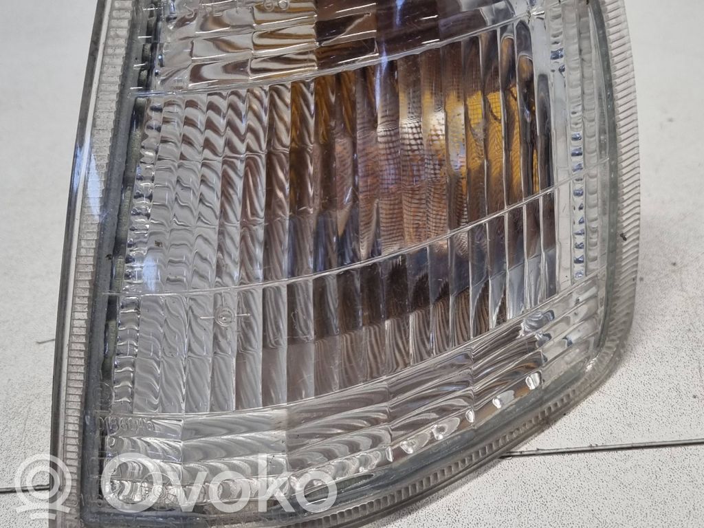 Peugeot 405 Frontblinker 