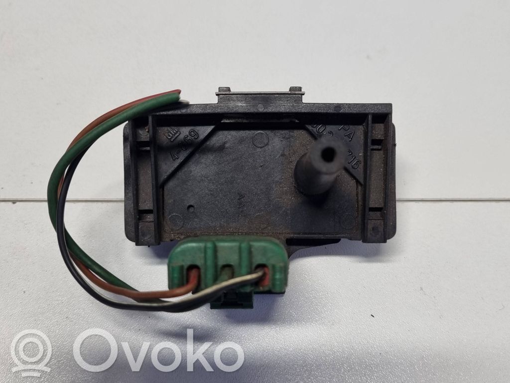 Opel Vectra B Air pressure sensor 