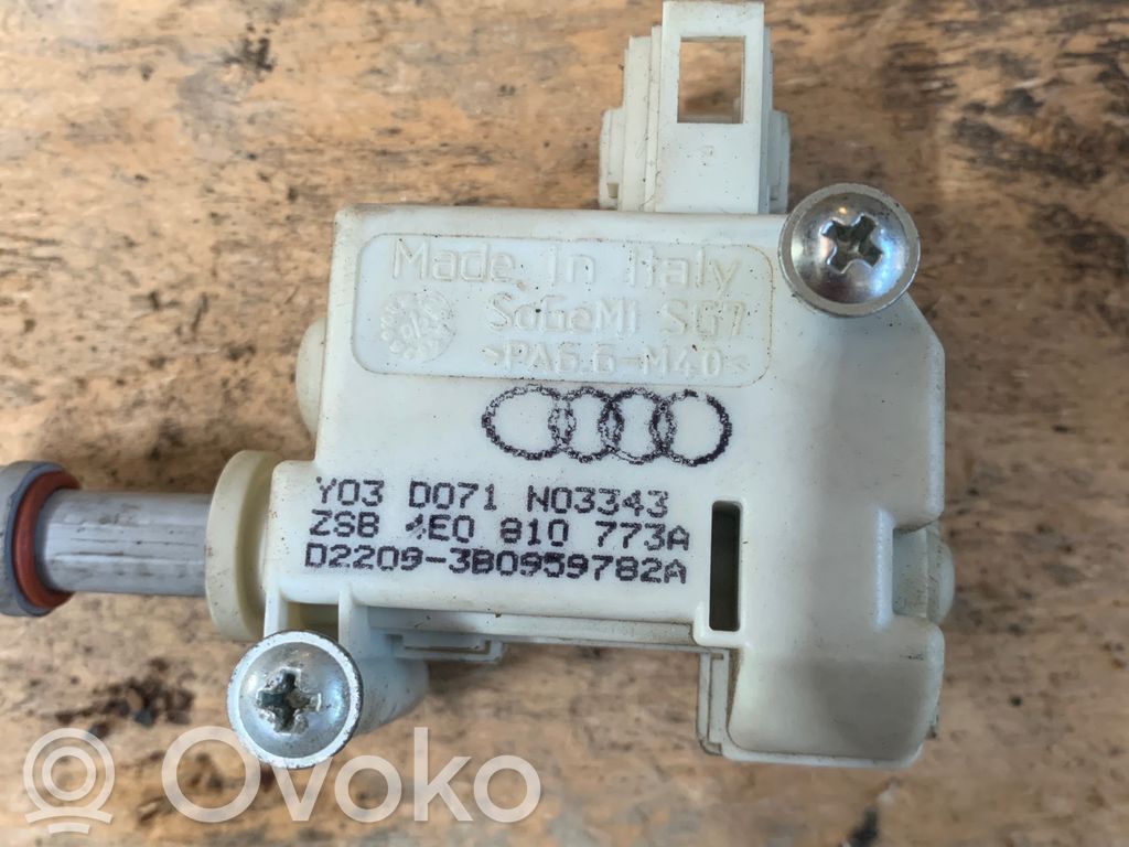 Audi A8 S8 D3 4E Fuel tank cap lock 