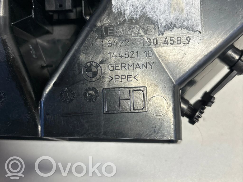 BMW 3 E90 E91 Centrinės oro grotelės 