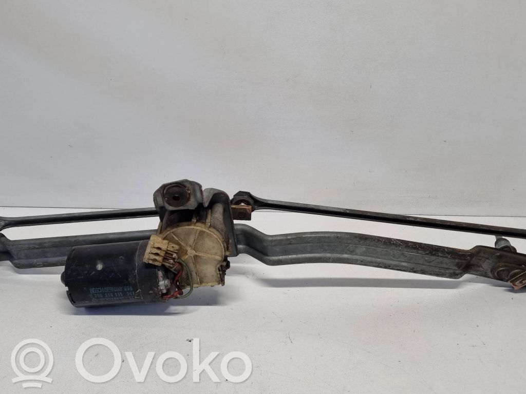Volkswagen Golf II Mechanizm i silniczek wycieraczek szyby przedniej / czołowej 