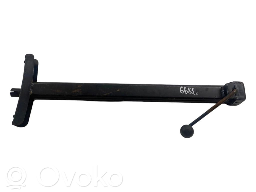 Domkratas (dankratas)   87BB17080AB