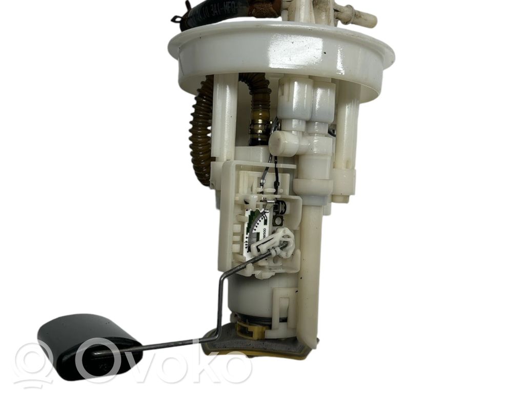 Bomba interna de combustible   311102F400