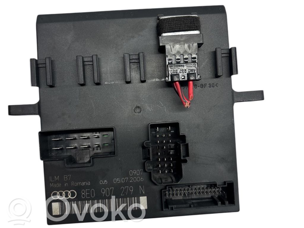 Audi A4 S4 B7 8E 8H Comfort/convenience module 