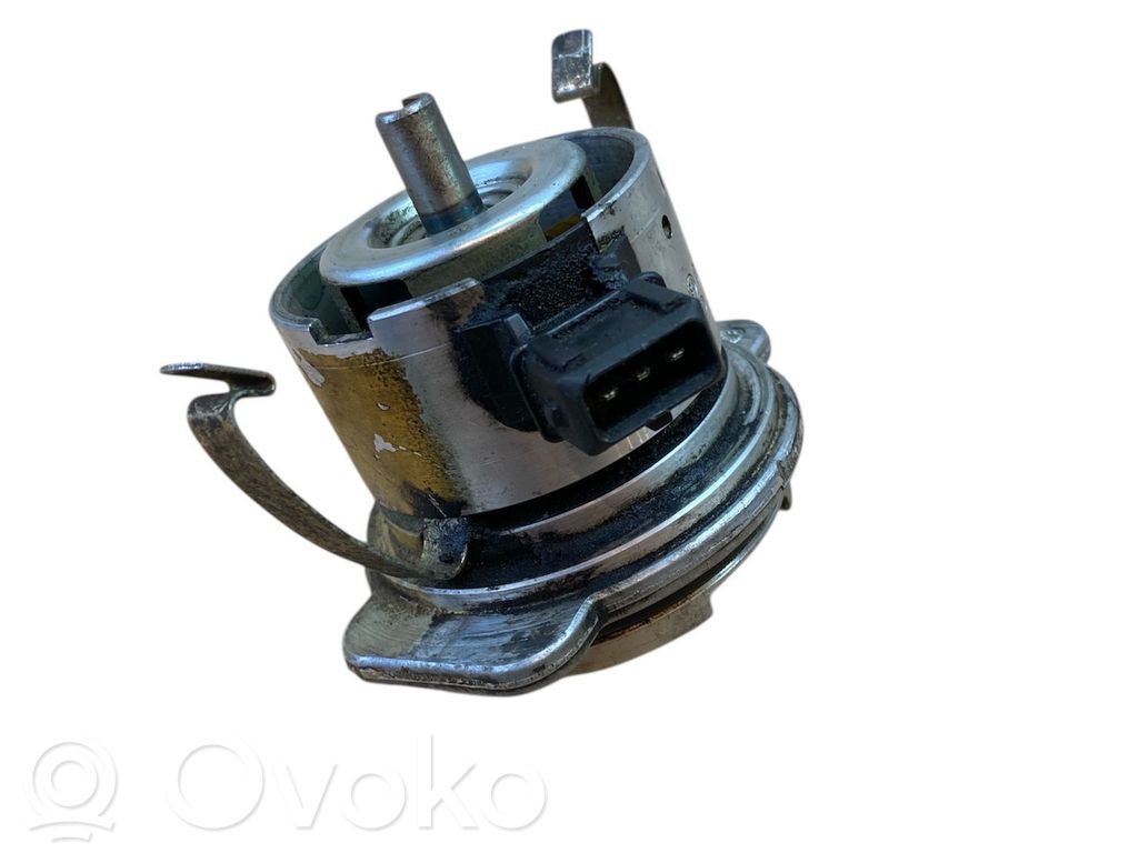 Opel Astra F Spark distributor cap 