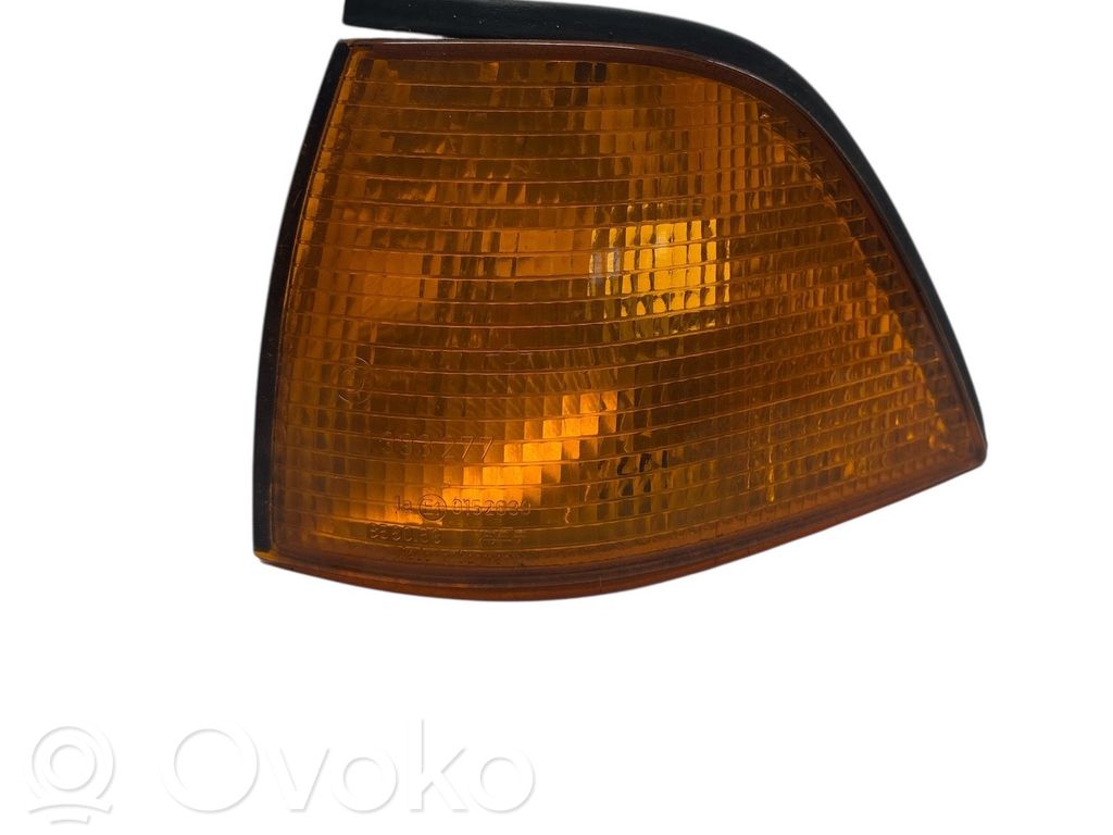 BMW 3 E36 Front indicator light 