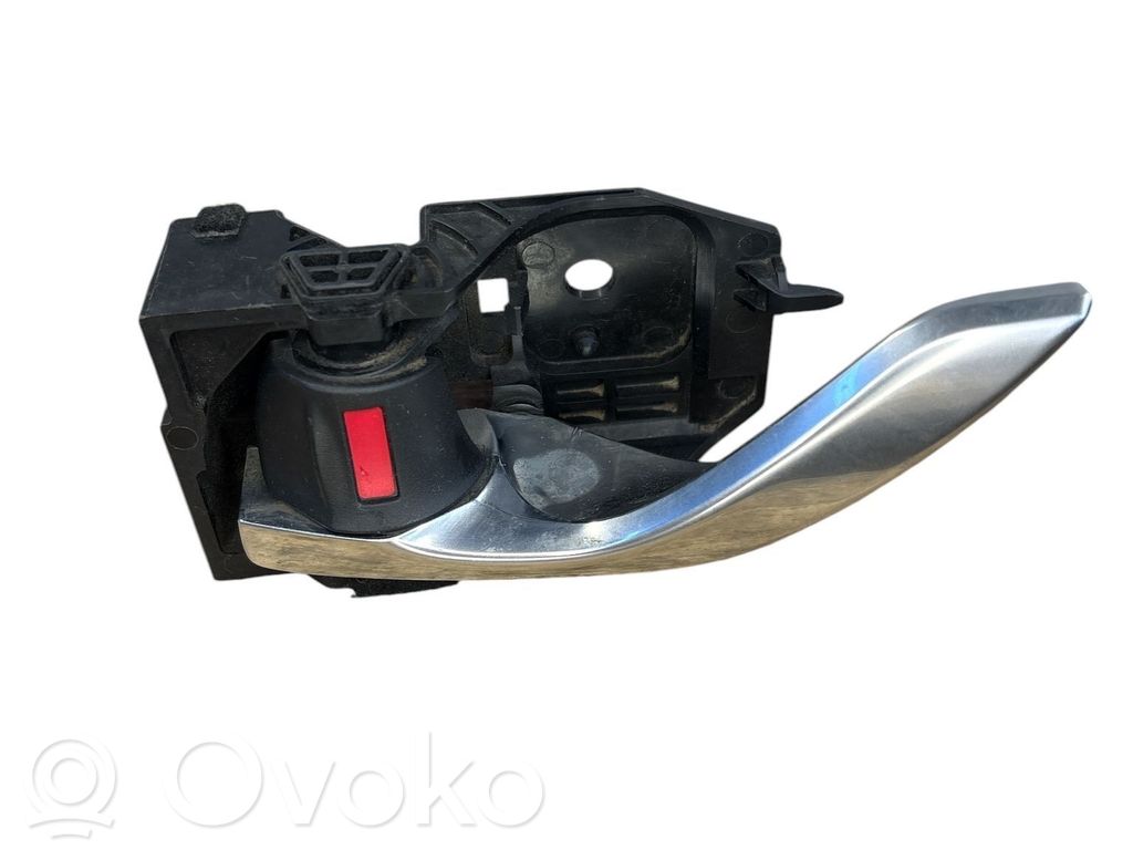 Manecilla interna puerta delantera   T8315LH