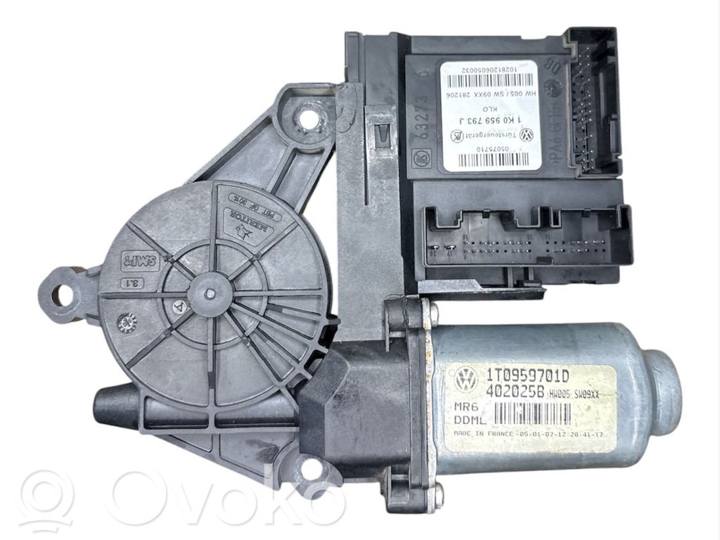 Skoda Octavia Mk2 (1Z) Silnik regulatora szyby drzwi przednich 