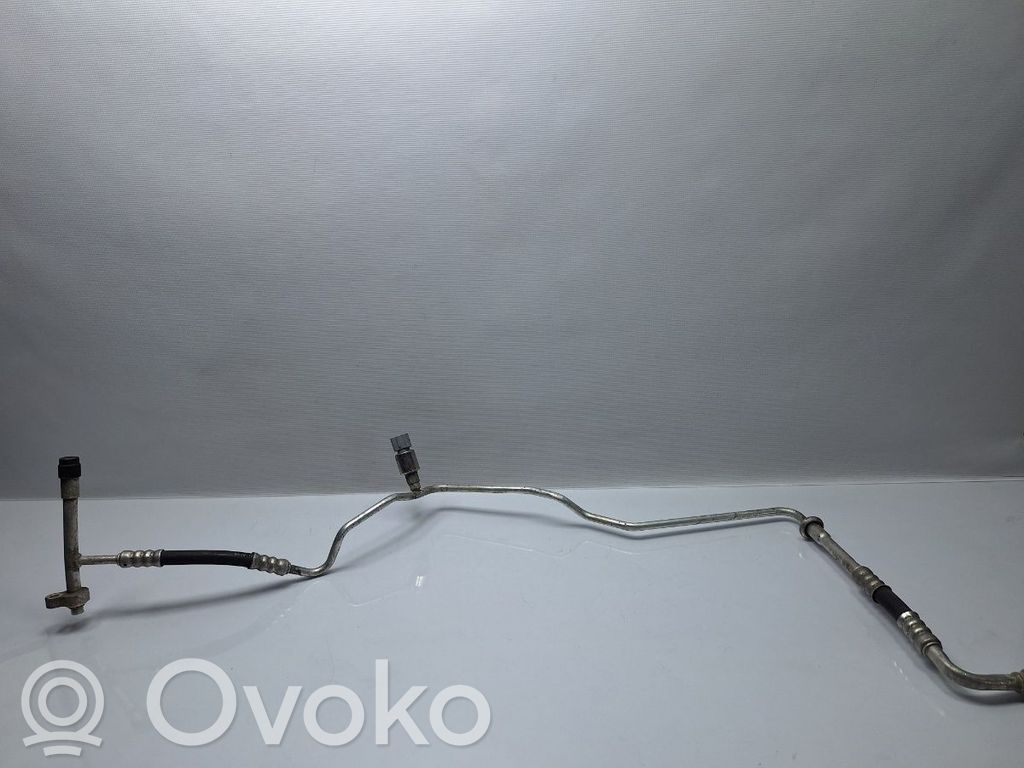 Ilmastointilaitteen putki (A/C)