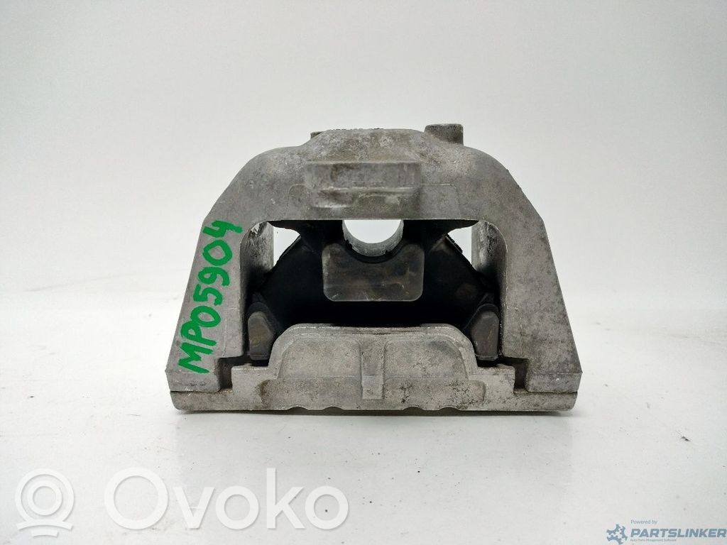 Volkswagen Golf IV Suport tampon motor 
