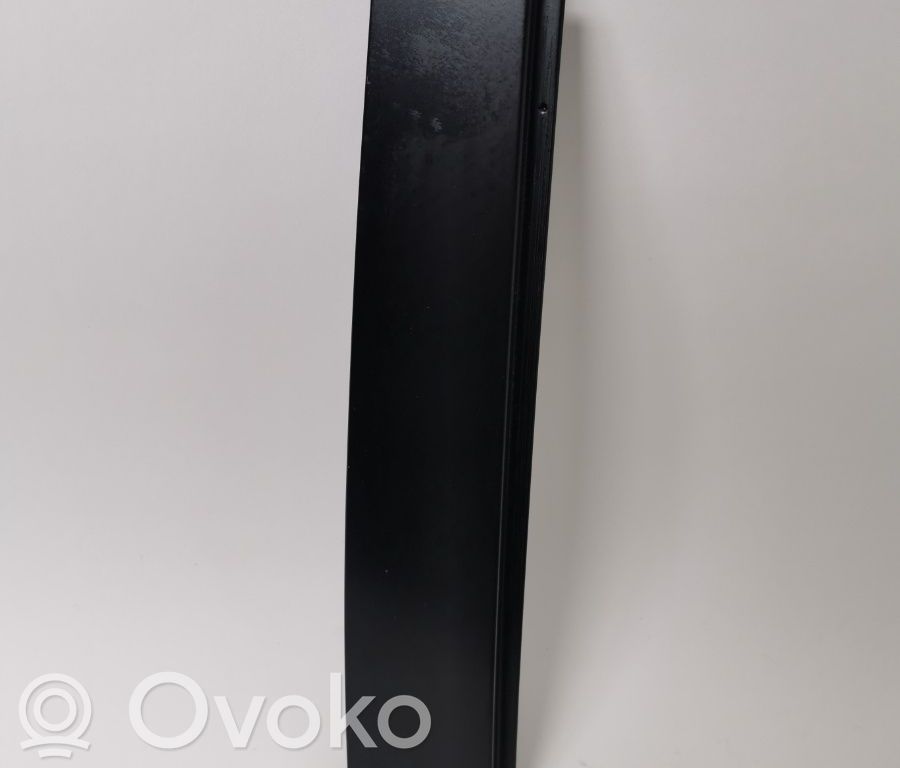 Volkswagen Golf V (B) Poszycie słupka (zewnętrzne) 
