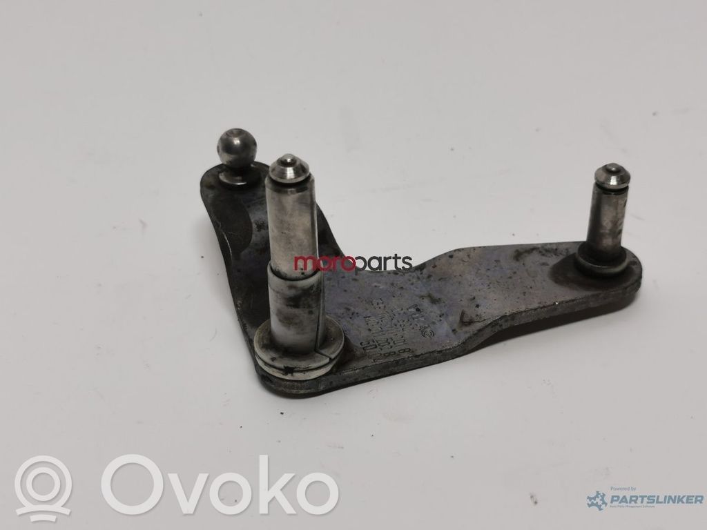 Gear shift cable bracket   1K0711201B