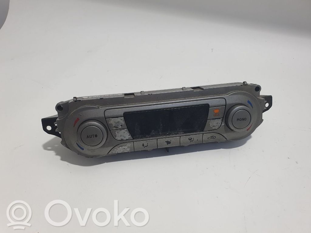 Ford Focus Climate control unit 