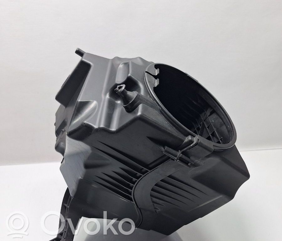 Air filter box   7M519600BK