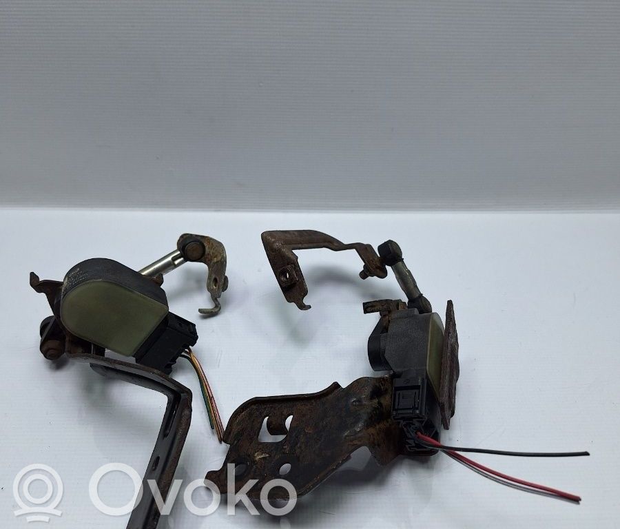 Headlight/headlamp level sensor   0837596,24417126,6PM00851831