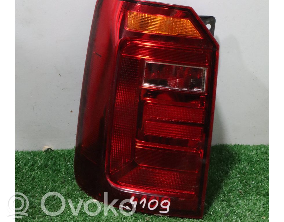Volkswagen Caddy Lampa tylna 