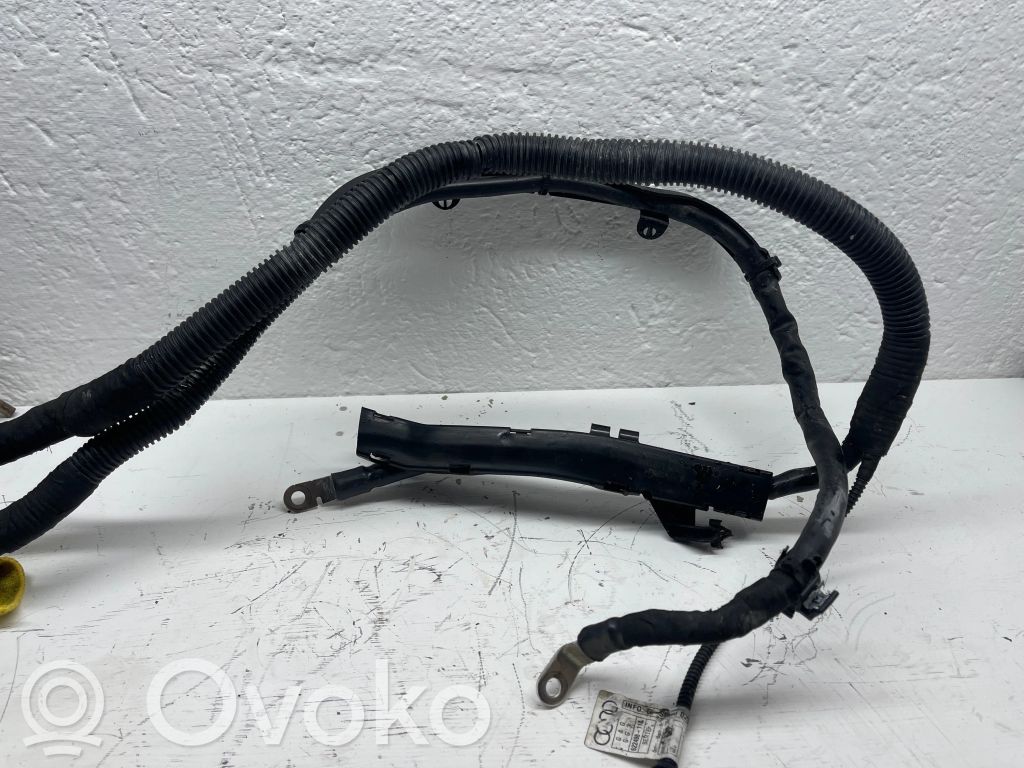 Cable positivo (batería)   8W0971228BP