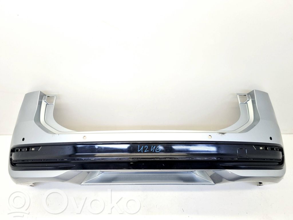 Volkswagen PASSAT B9 Parachoques 