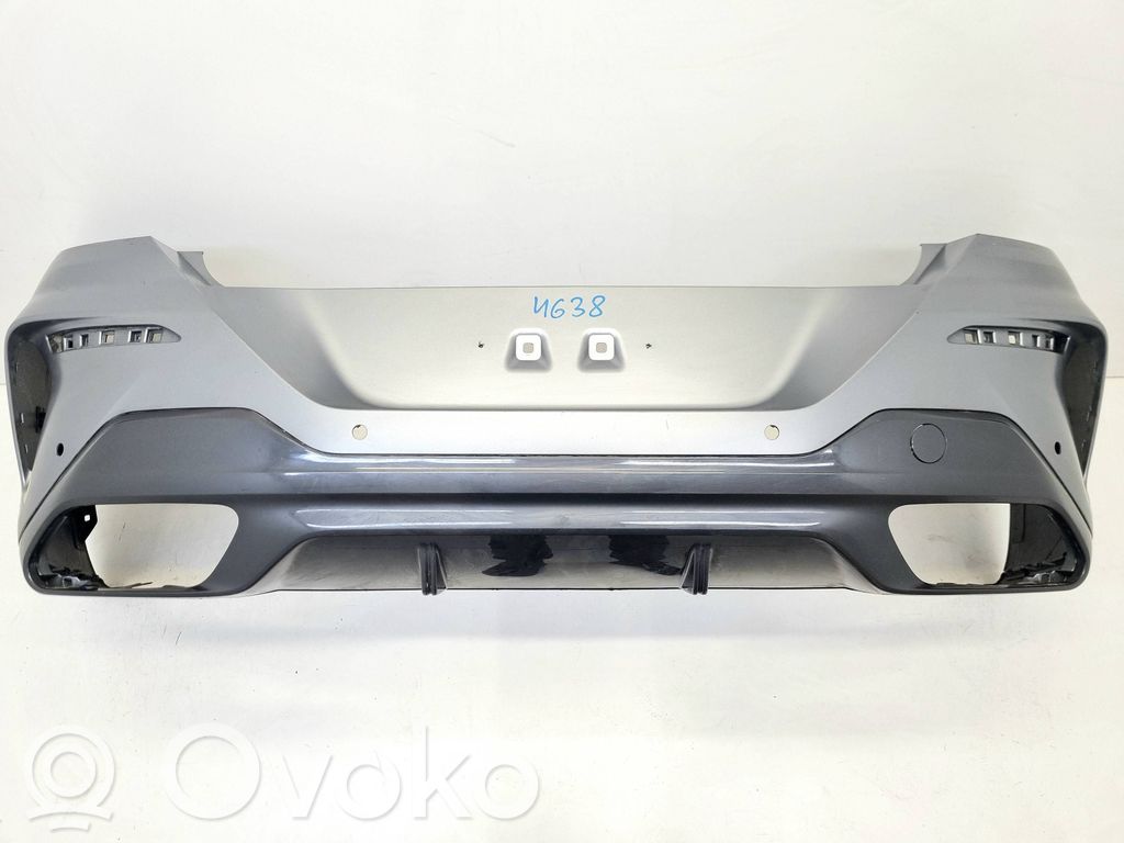 BMW 8 G16 Parachoques 