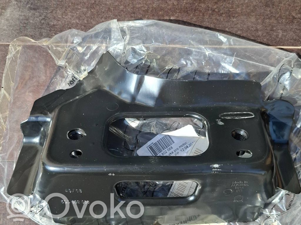 Engine mounting bracket   5Q0802068,1204201