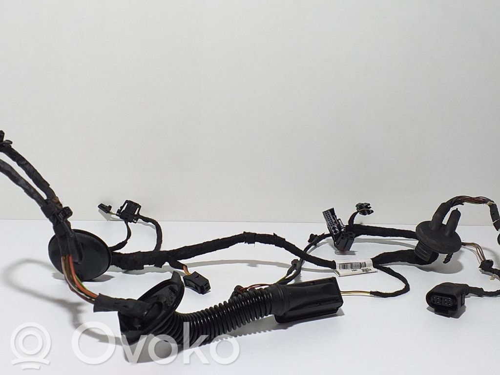 Drzwi tylne   4G8971687BH,61224